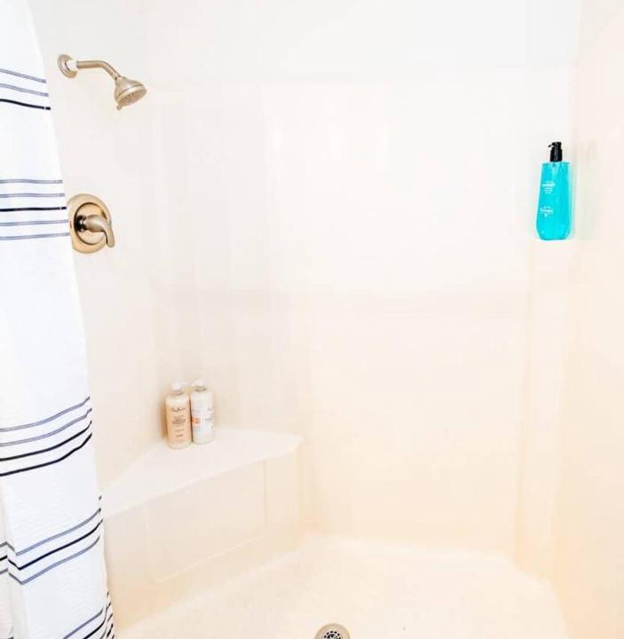 Photo of Bathroom in Page