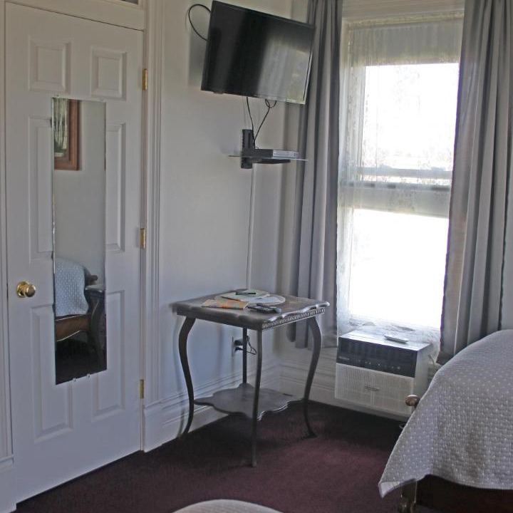 Photo of Bedroom in Deer Lodge