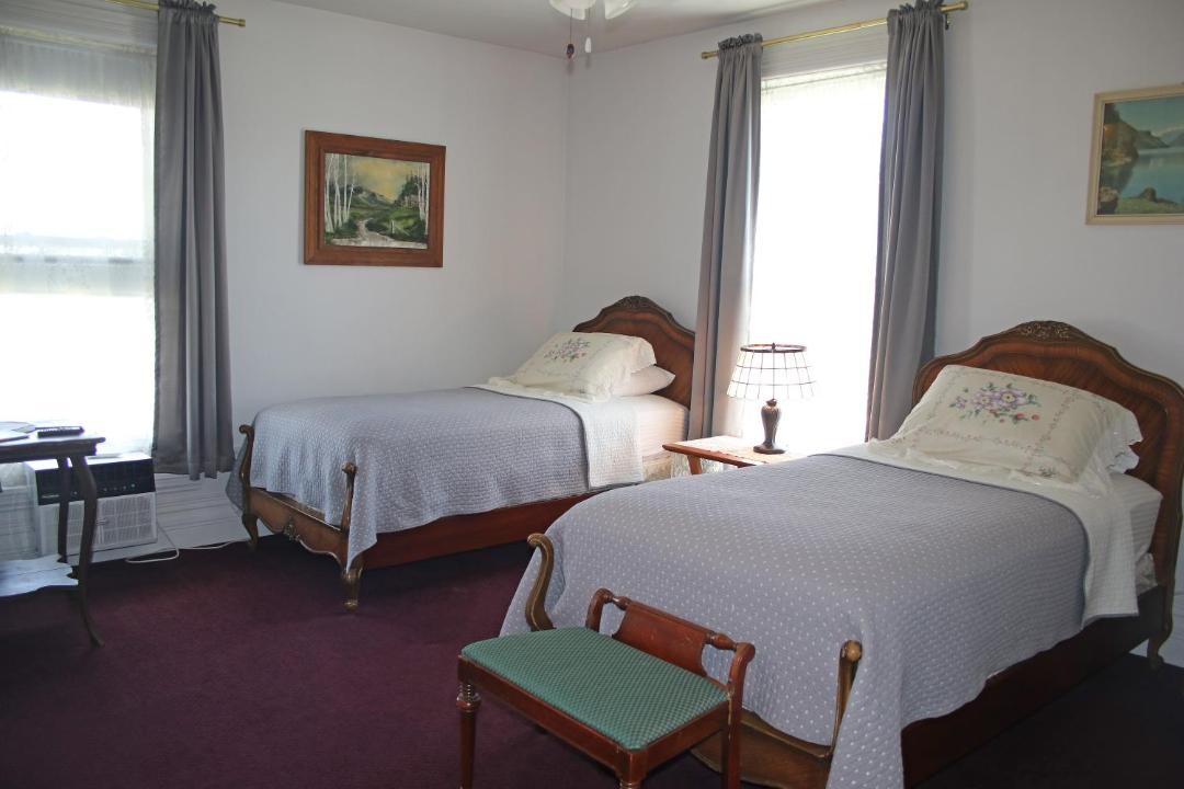 Photo of Bedroom in Deer Lodge