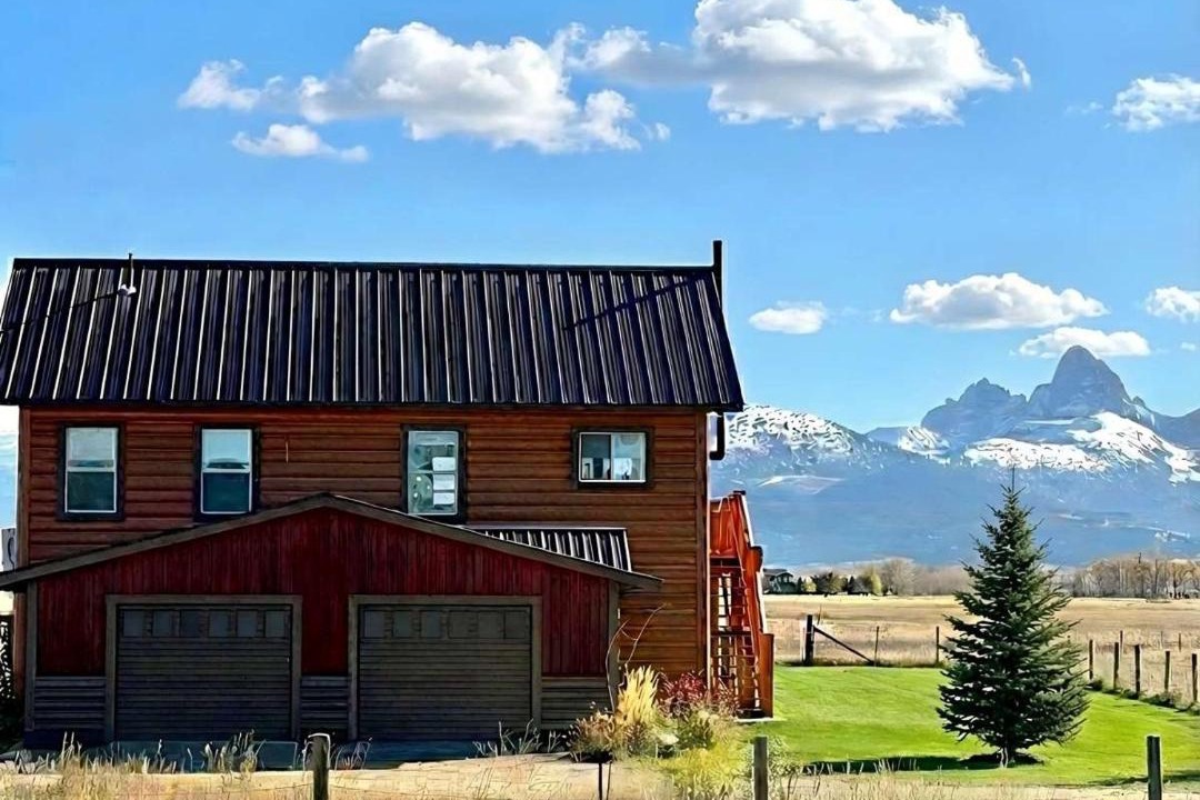 Photo of Others in Leigh Creek Estates