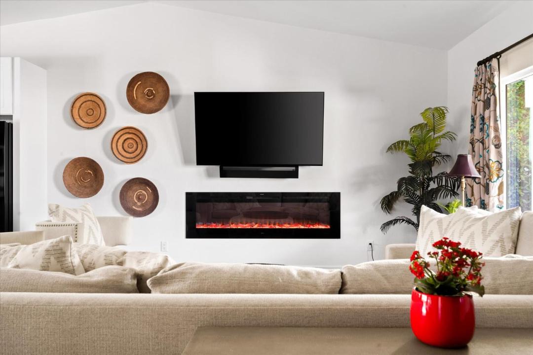 Photo of Livingroom in Paradise Valley Village