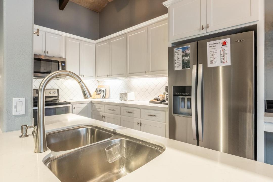 Photo of Kitchen in Mammoth Lakes