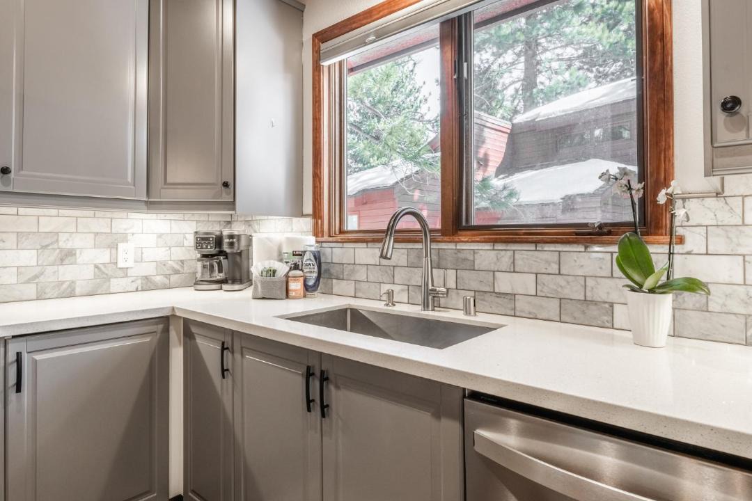 Photo of Kitchen in Mammoth Lakes
