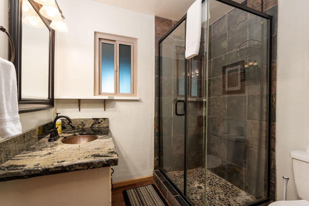 Photo of Bathroom in Sierra Cedars