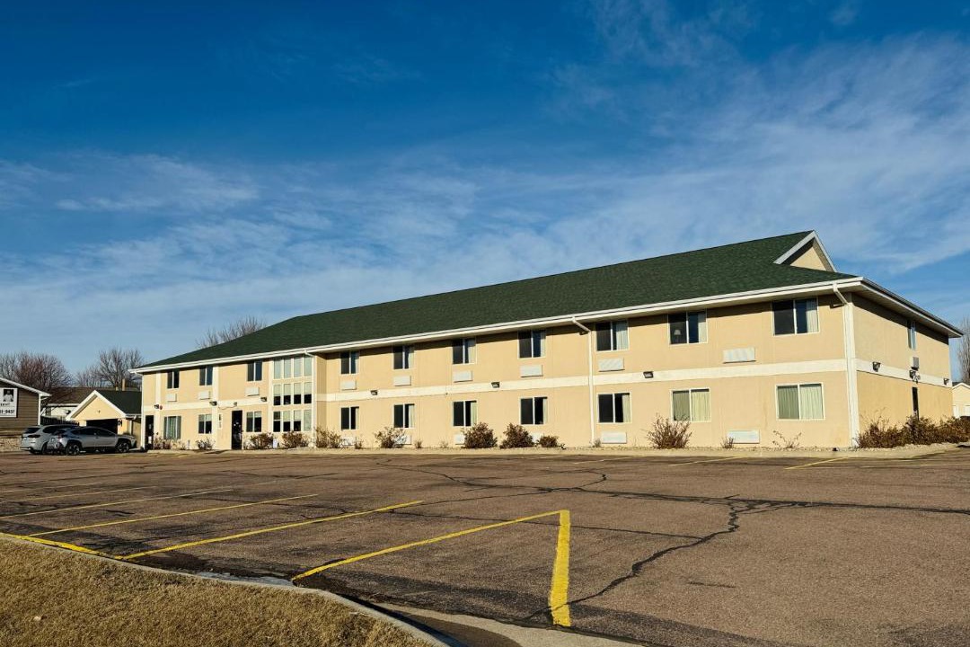 Photo of Others in Dell Rapids