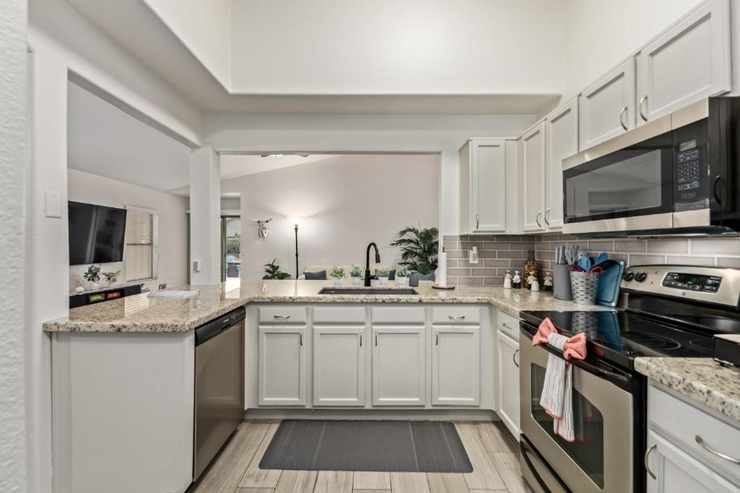 Photo of Kitchen in Surprise
