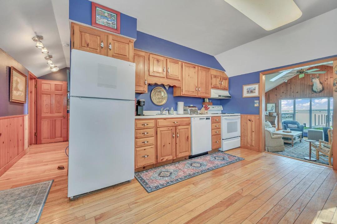 Photo of Kitchen in Spirit Lake