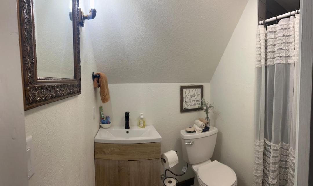 Photo of Bathroom in Woodland Park