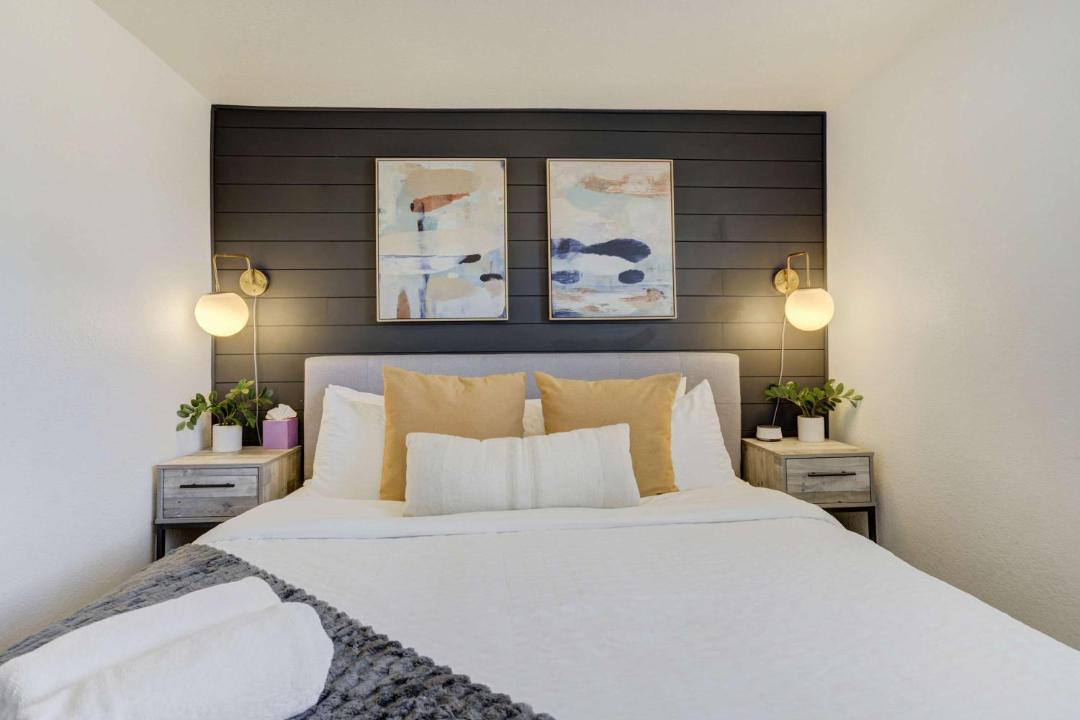 Photo of Bedroom in Central Colorado Springs