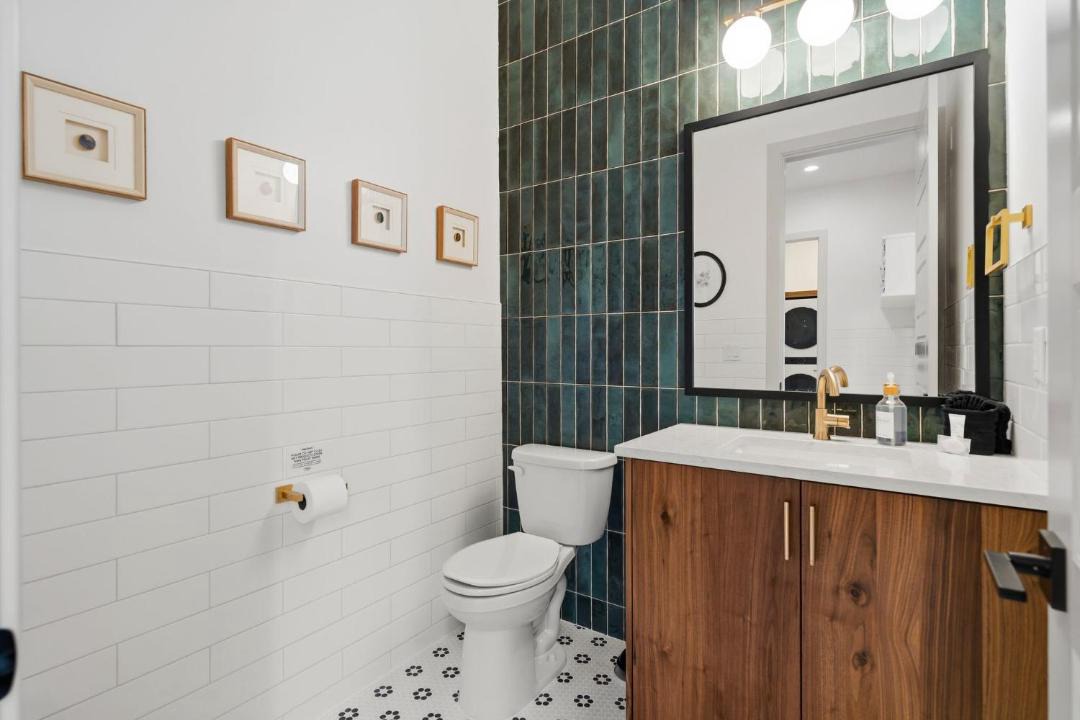 Photo of Bathroom in Washington