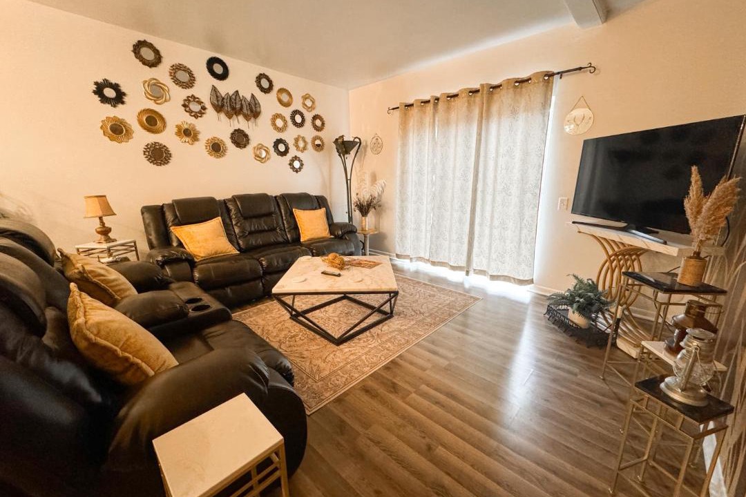 Photo of Livingroom in Teeds Grove