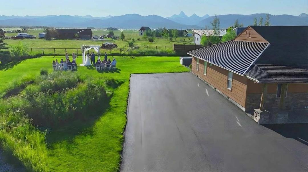 Photo of Others in Leigh Creek Estates