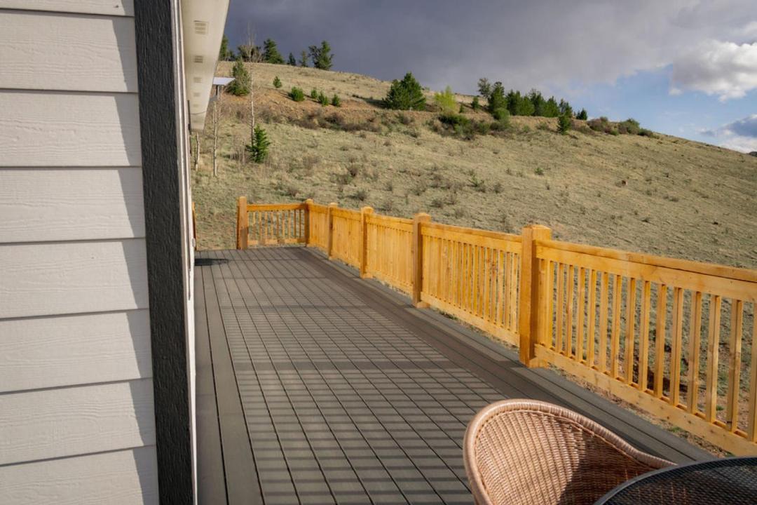 Photo of Patio Balcony in Indian Mountain