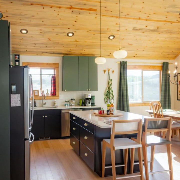 Photo of Kitchen in Indian Mountain