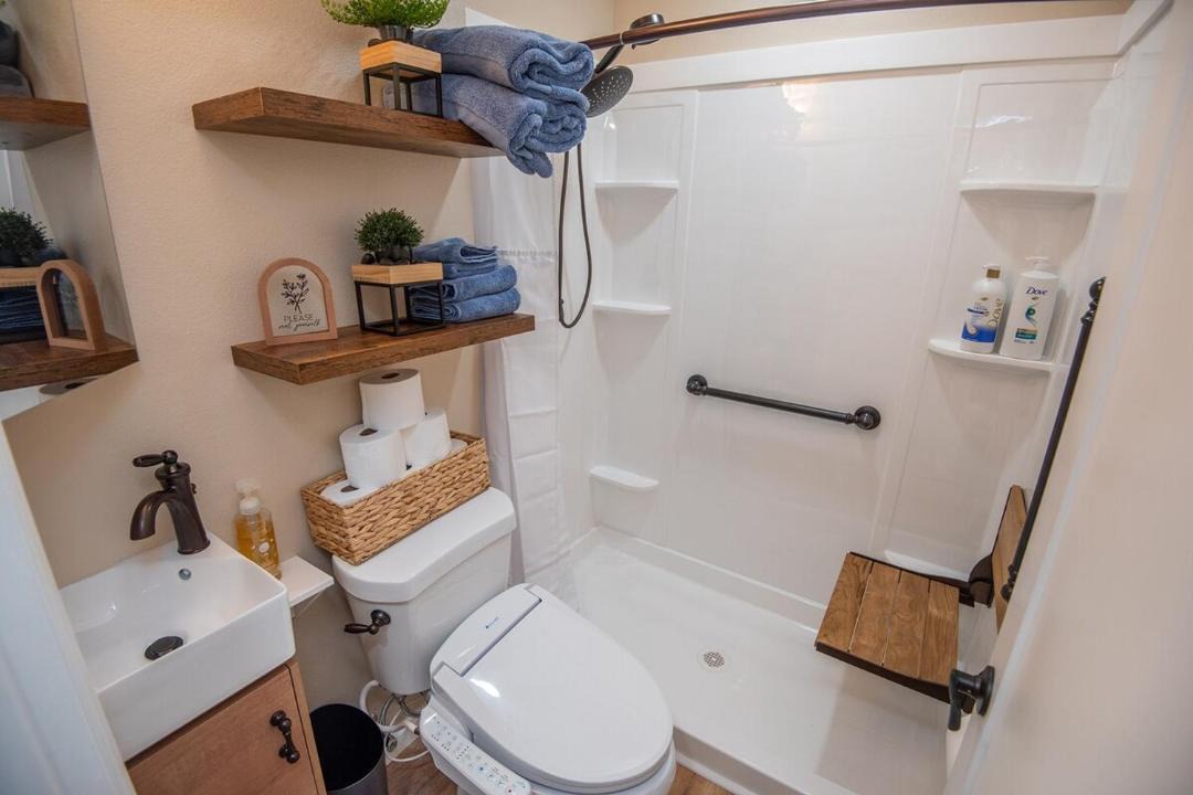 Photo of Bathroom in Yuma