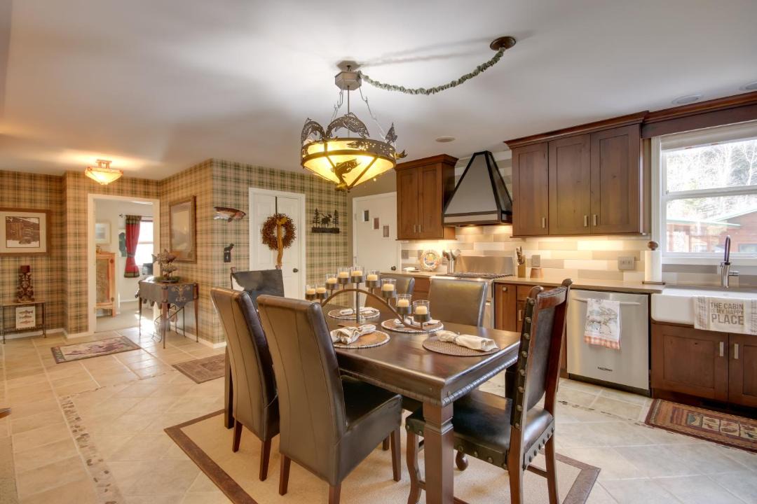Photo of Kitchen in McLeod