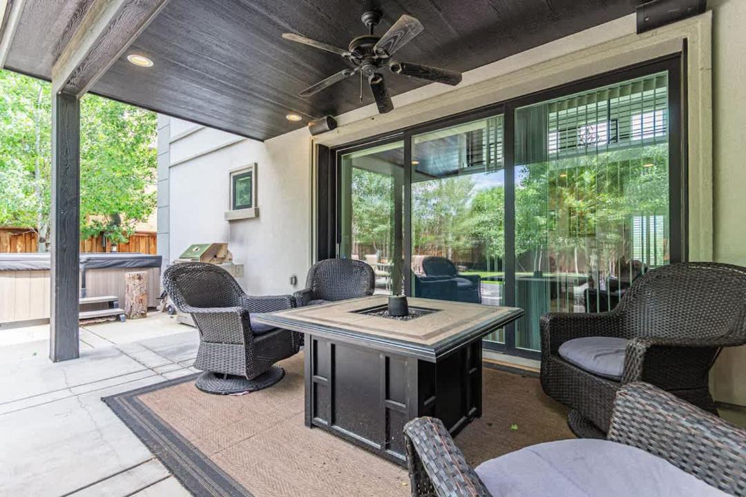 Photo of Patio Balcony in Skyland
