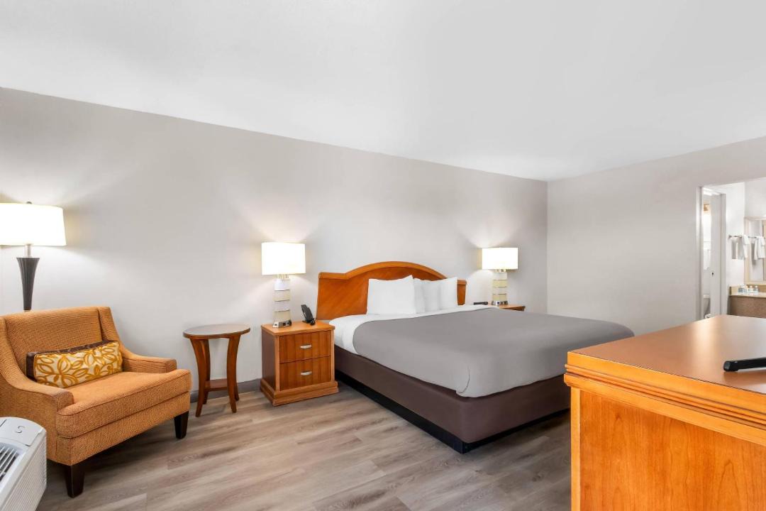 Photo of Bedroom in Lake Havasu City