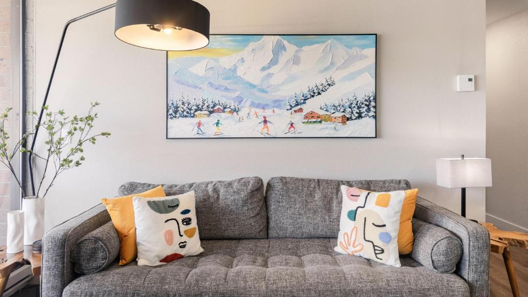 Photo of Livingroom in North Park City
