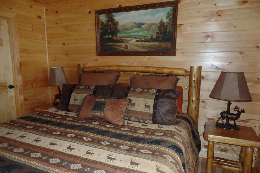 Photo of Bedroom in Almont