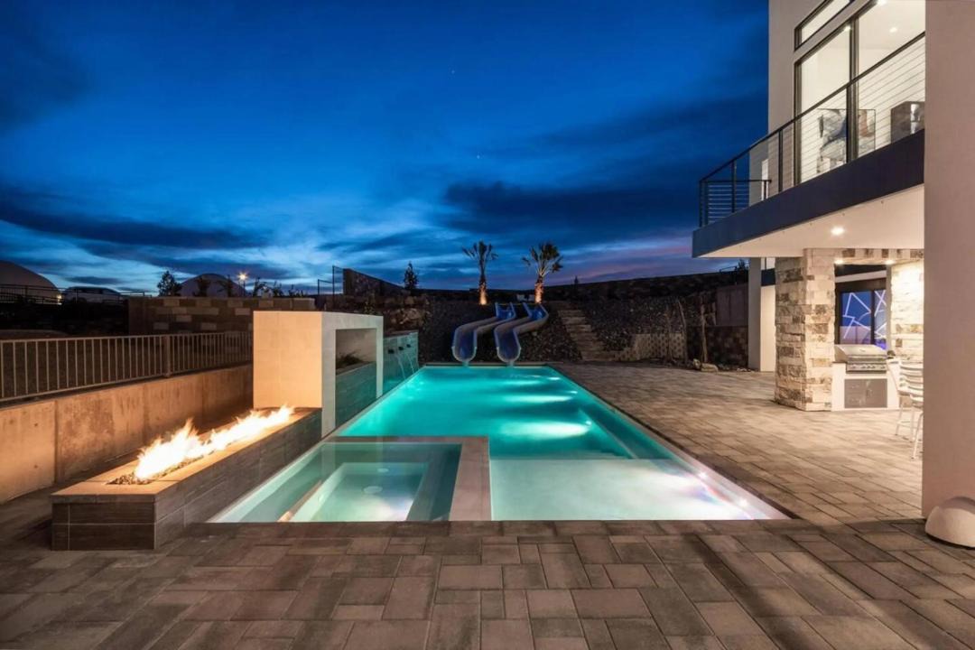 Photo of Patio Balcony in Hurricane