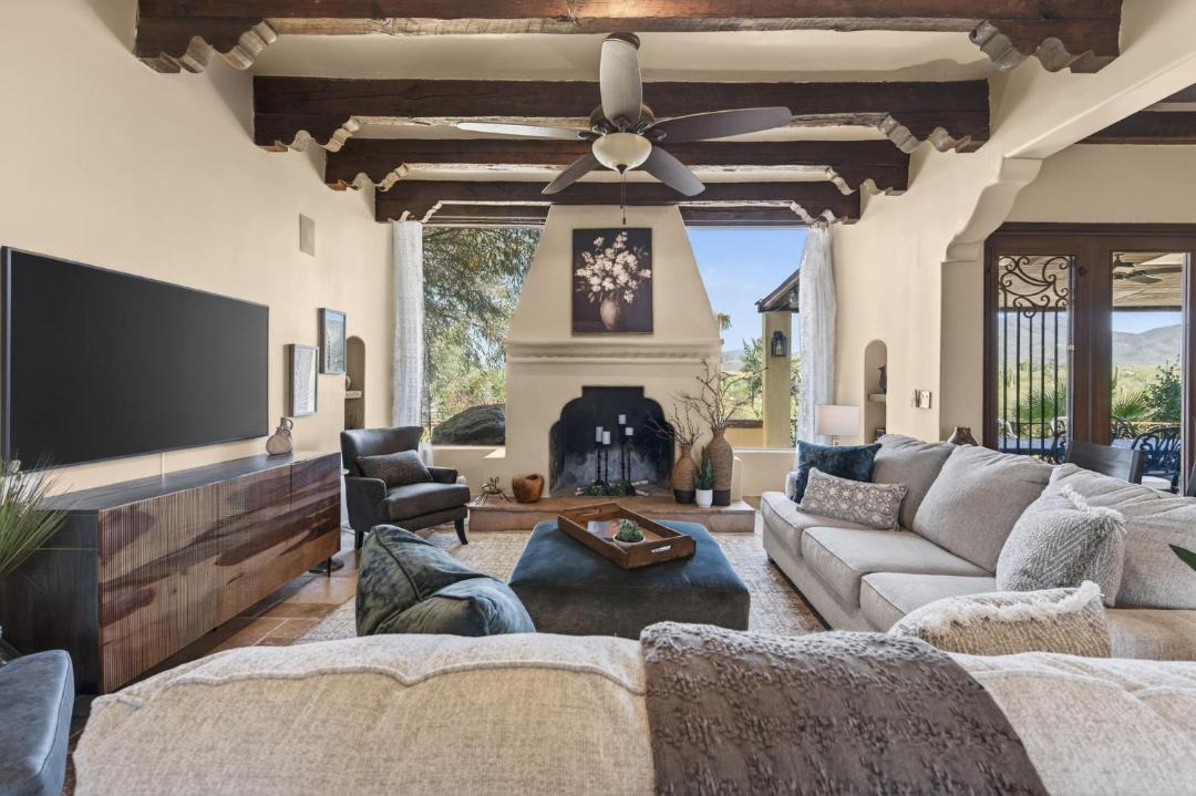Photo of Livingroom in Arroyo Seco
