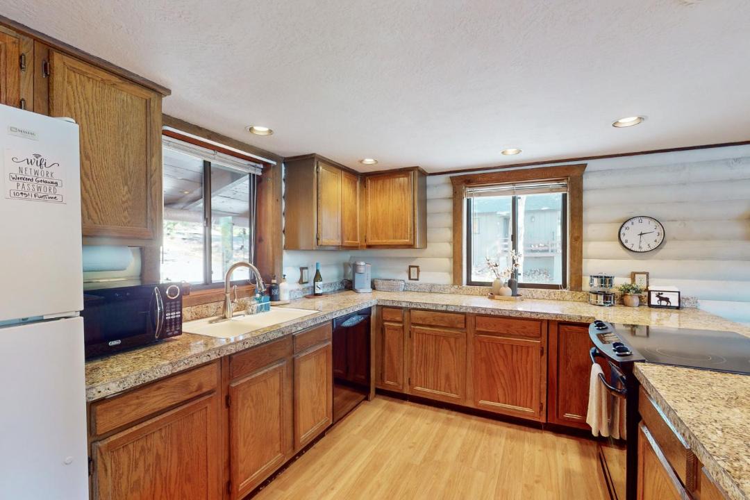 Photo of Kitchen in Munds Park