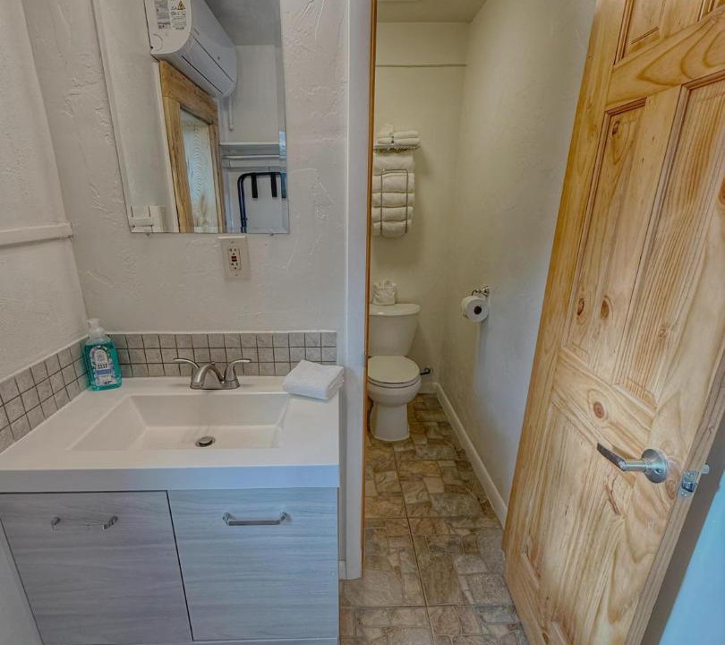 Photo of Bathroom in Bluff