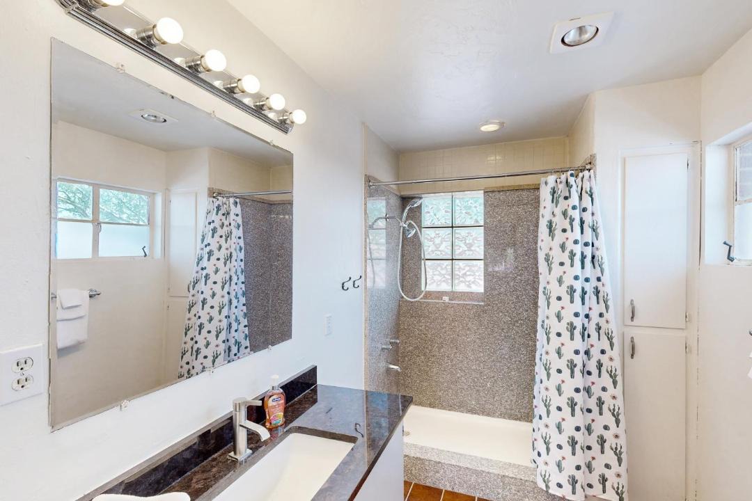 Photo of Bathroom in Rosemont West