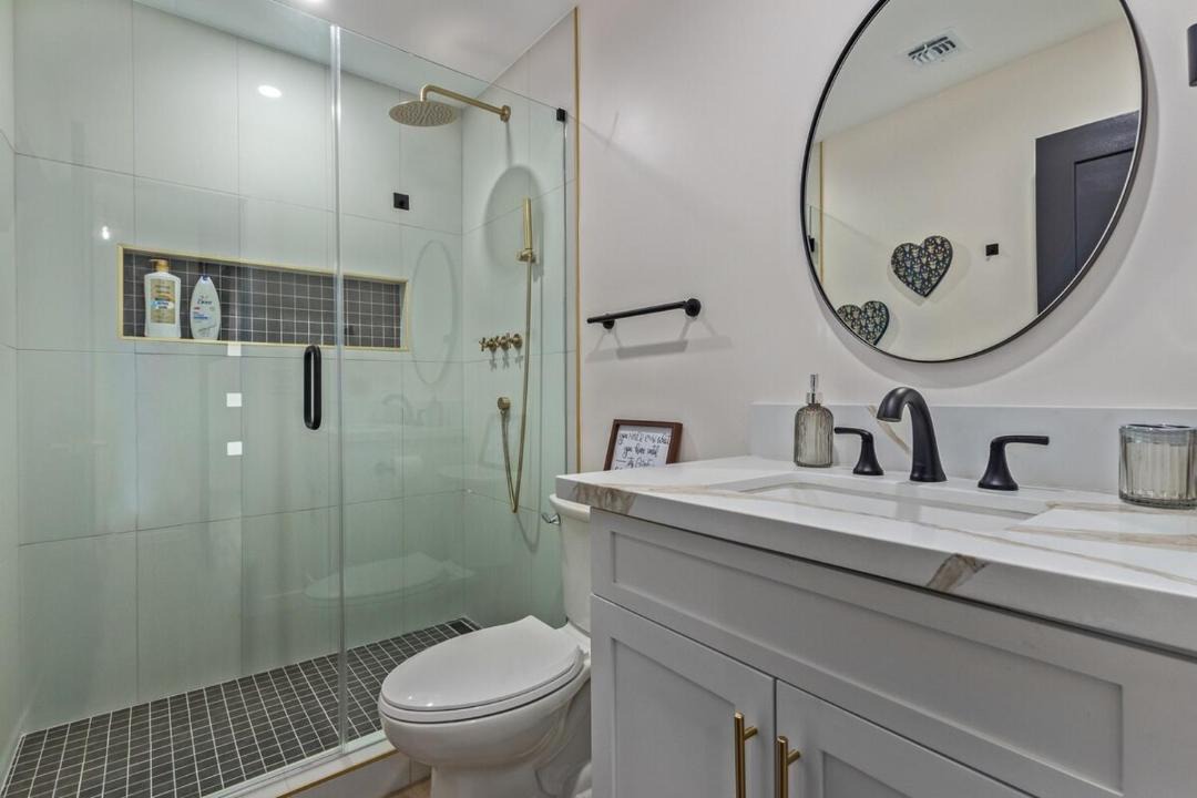 Photo of Bathroom in Booker T. Washington
