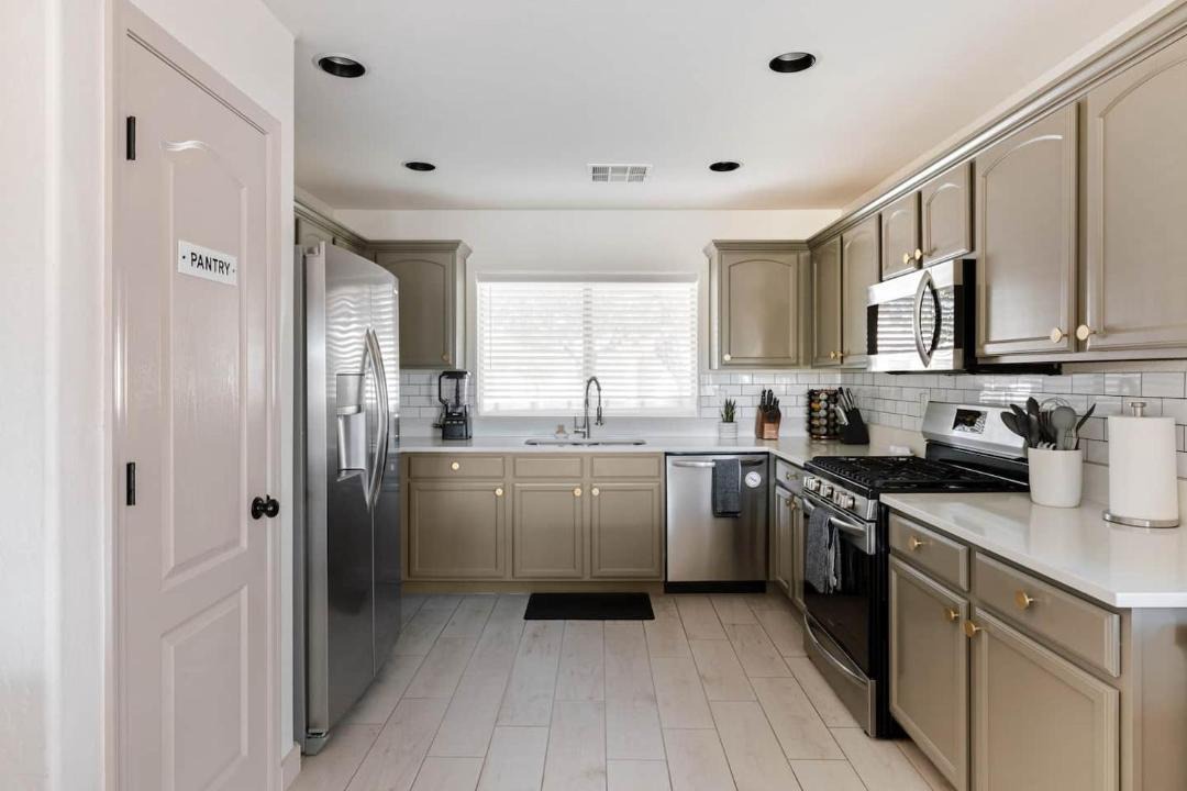 Photo of Kitchen in Villages At Queen Creek
