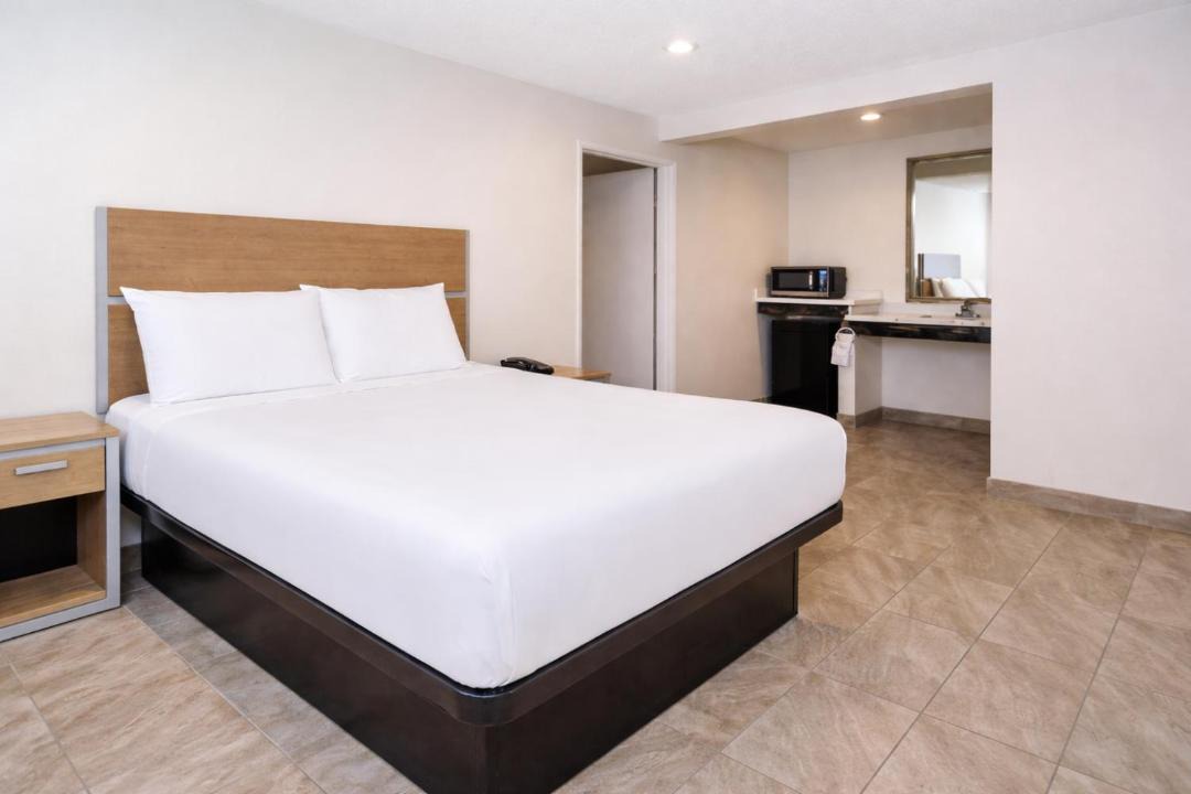 Photo of Bedroom in Bakersfield