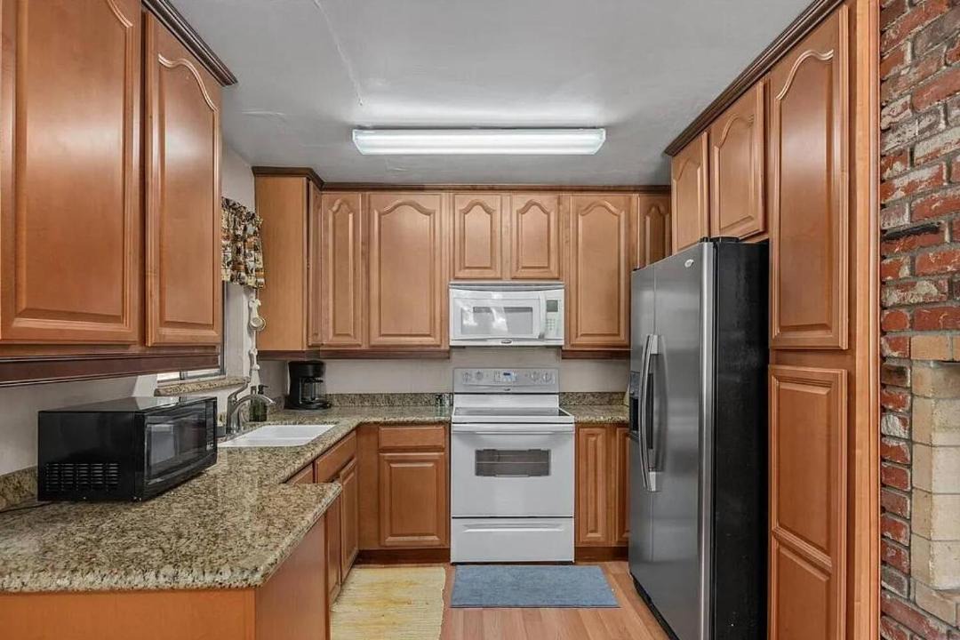 Photo of Kitchen in Kernville