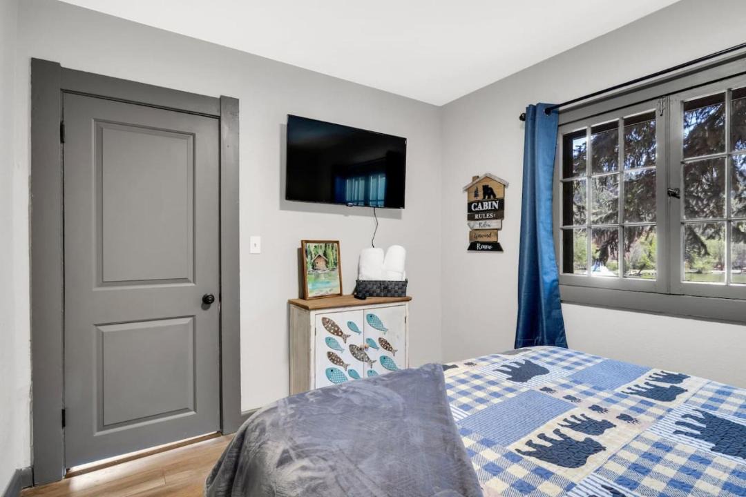 Photo of Bedroom in Green Mountain Falls
