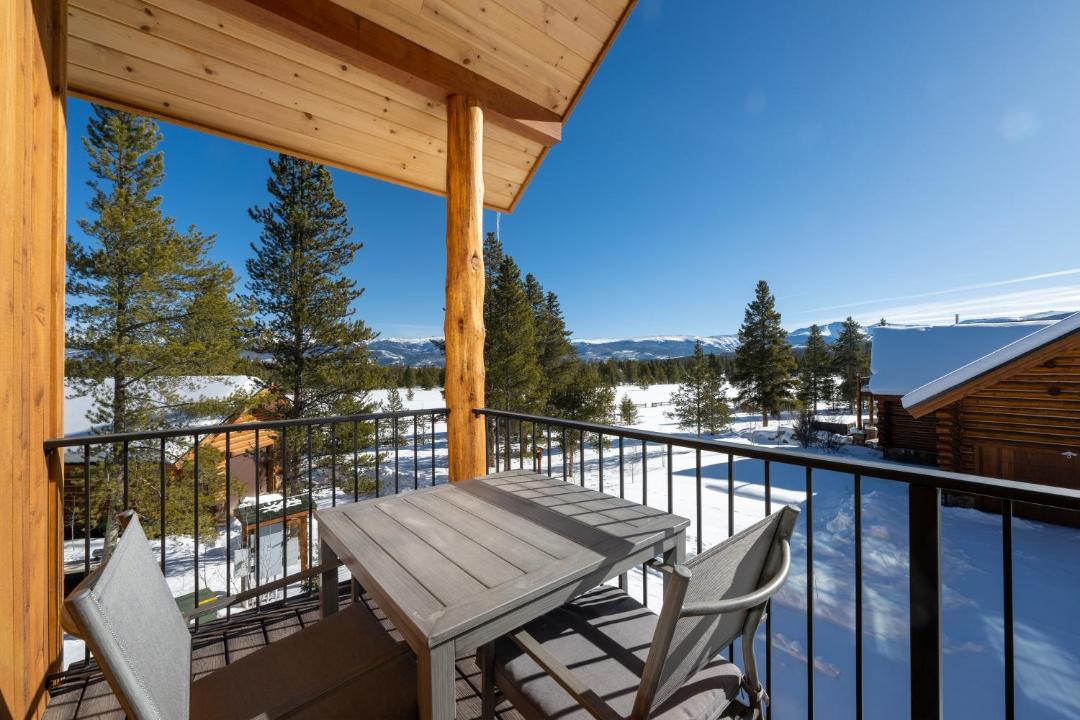 Photo of Patio Balcony in Granby