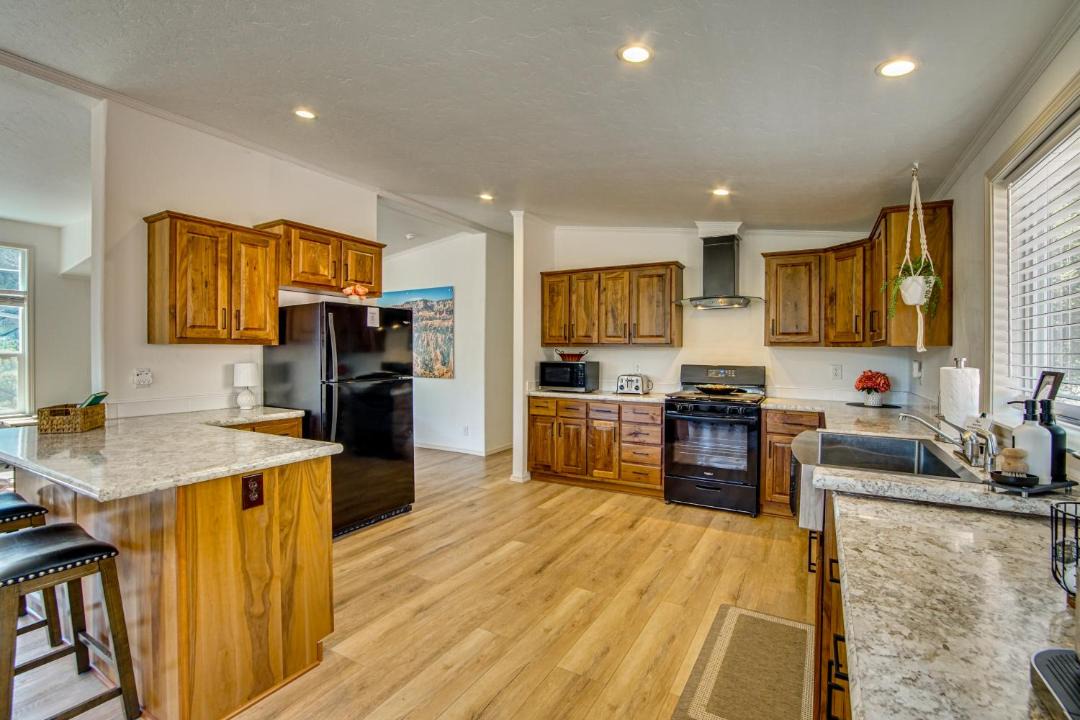 Photo of Kitchen in Mammoth Creek