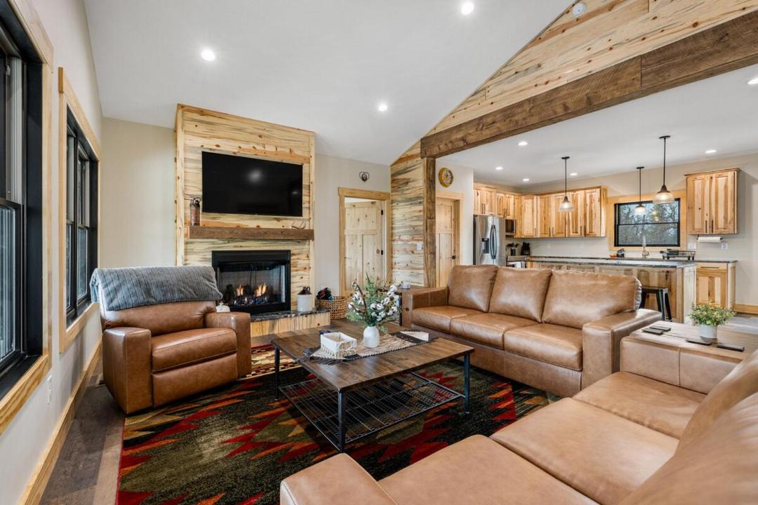 Photo of Livingroom in Crook County