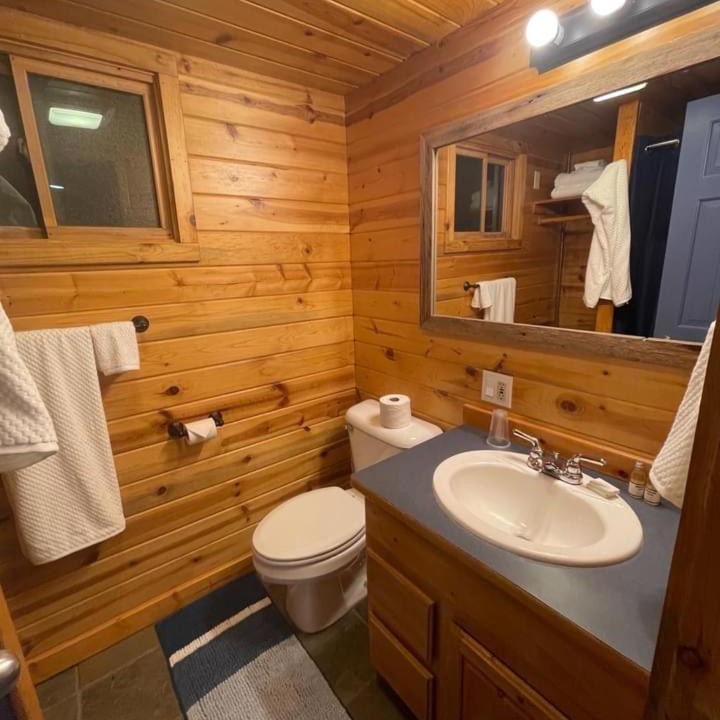 Photo of Bathroom in Thompson Falls