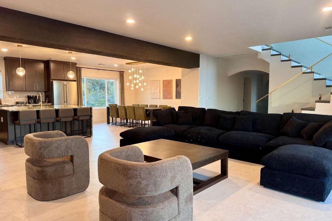 Photo of Livingroom in Painted Hills Estates