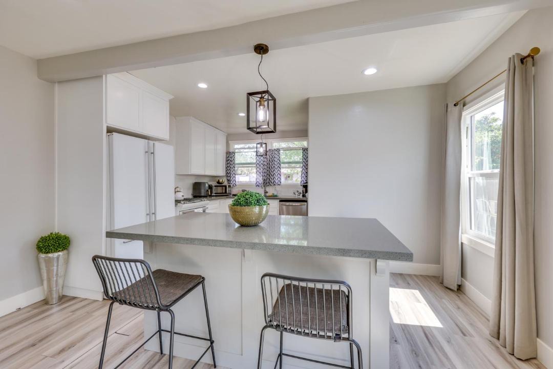 Photo of Kitchen in Hanford