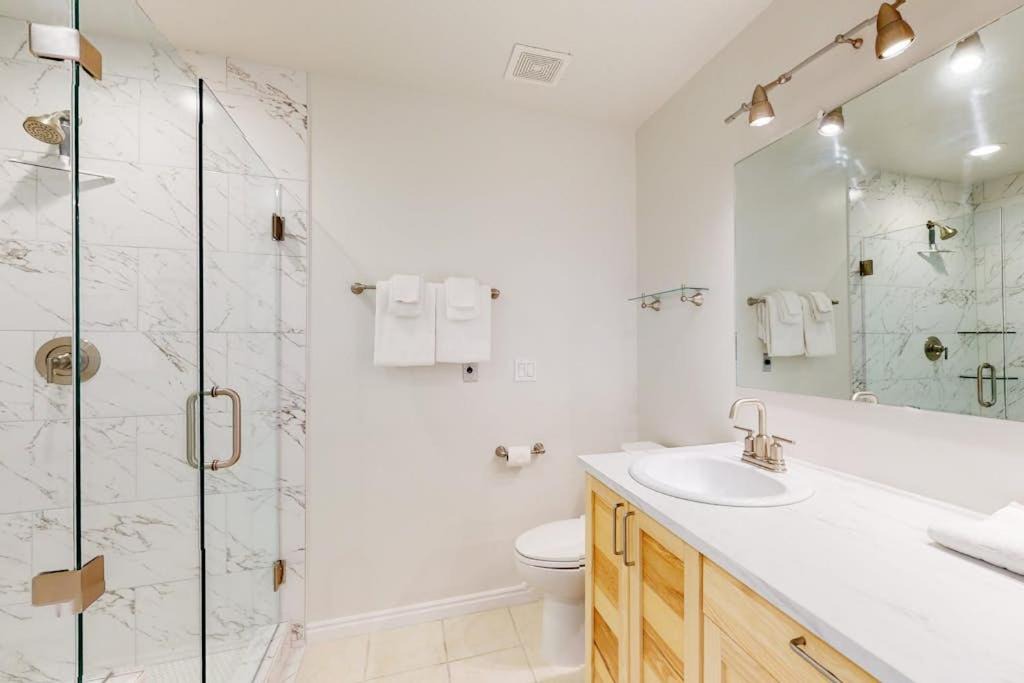 Photo of Bathroom in Cottonwood Heights