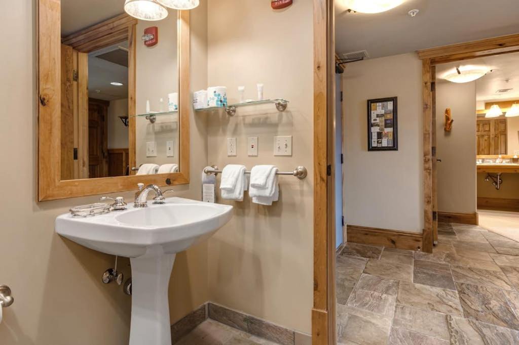 Photo of Bathroom in Deer Valley