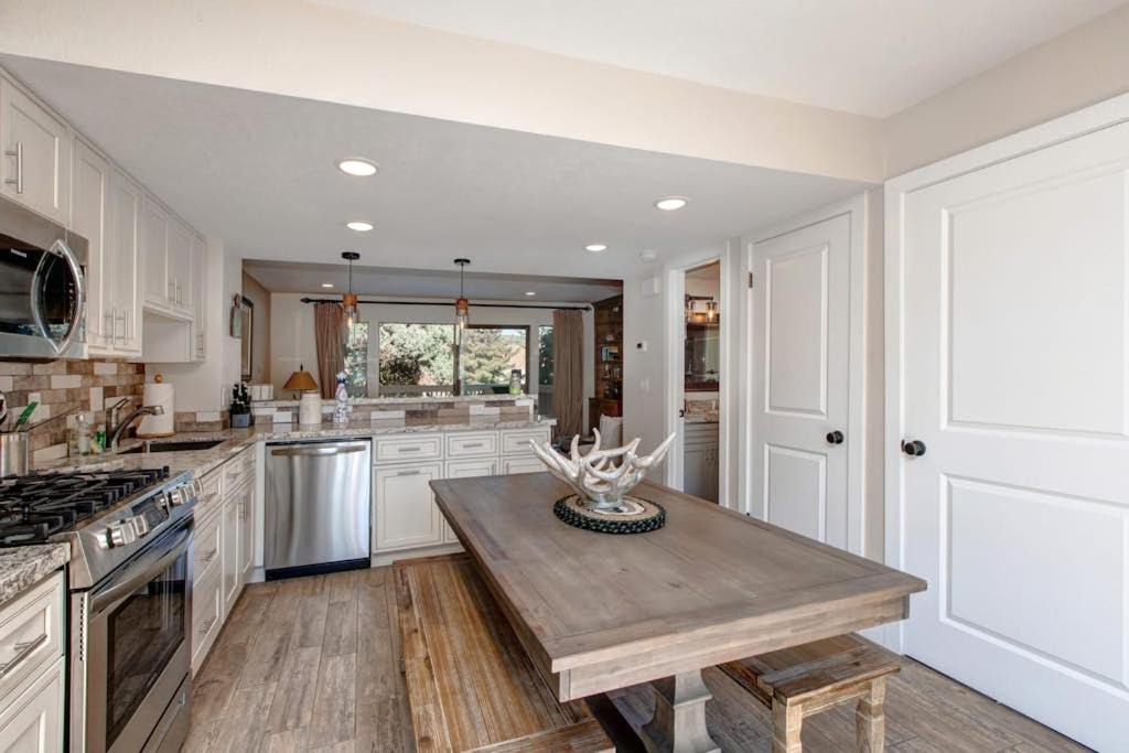 Photo of Kitchen in Park Meadows