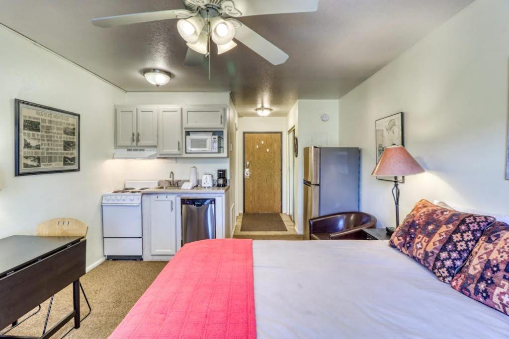 Photo of Bedroom in North Park City