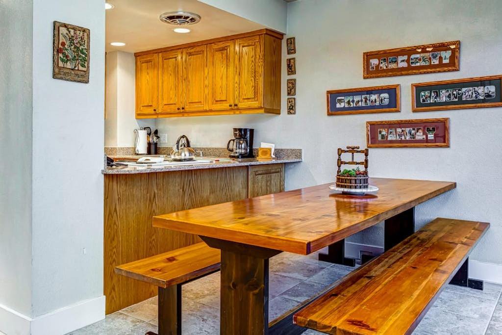 Photo of Kitchen in Park Meadows