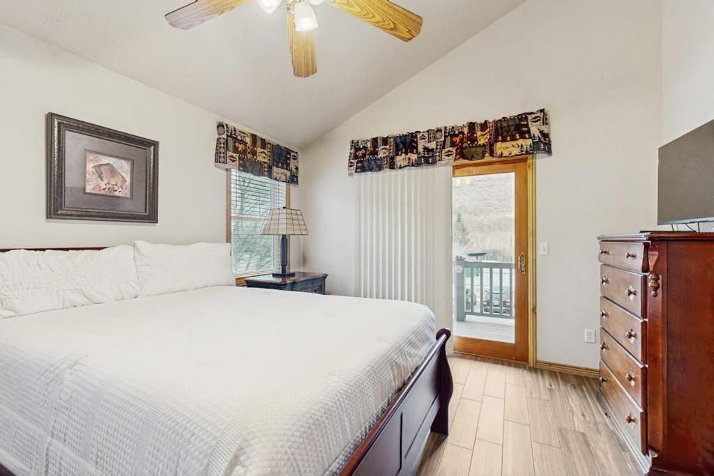 Photo of Bedroom in North Park City
