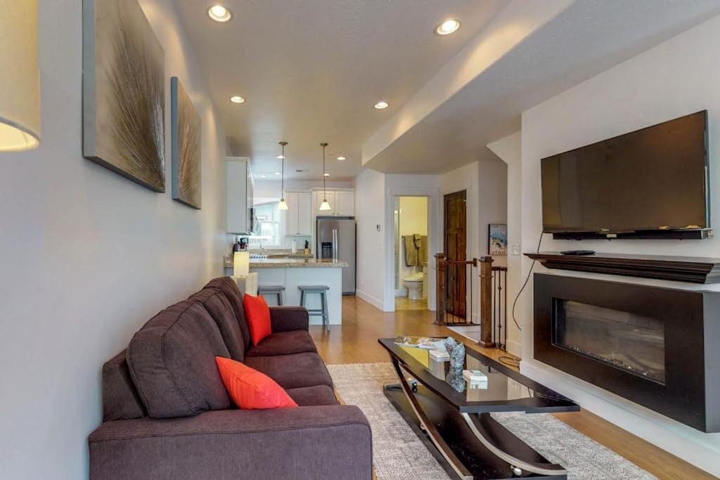 Photo of Livingroom in Kimball Junction