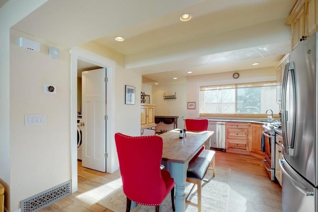 Photo of Kitchen in Park Meadows