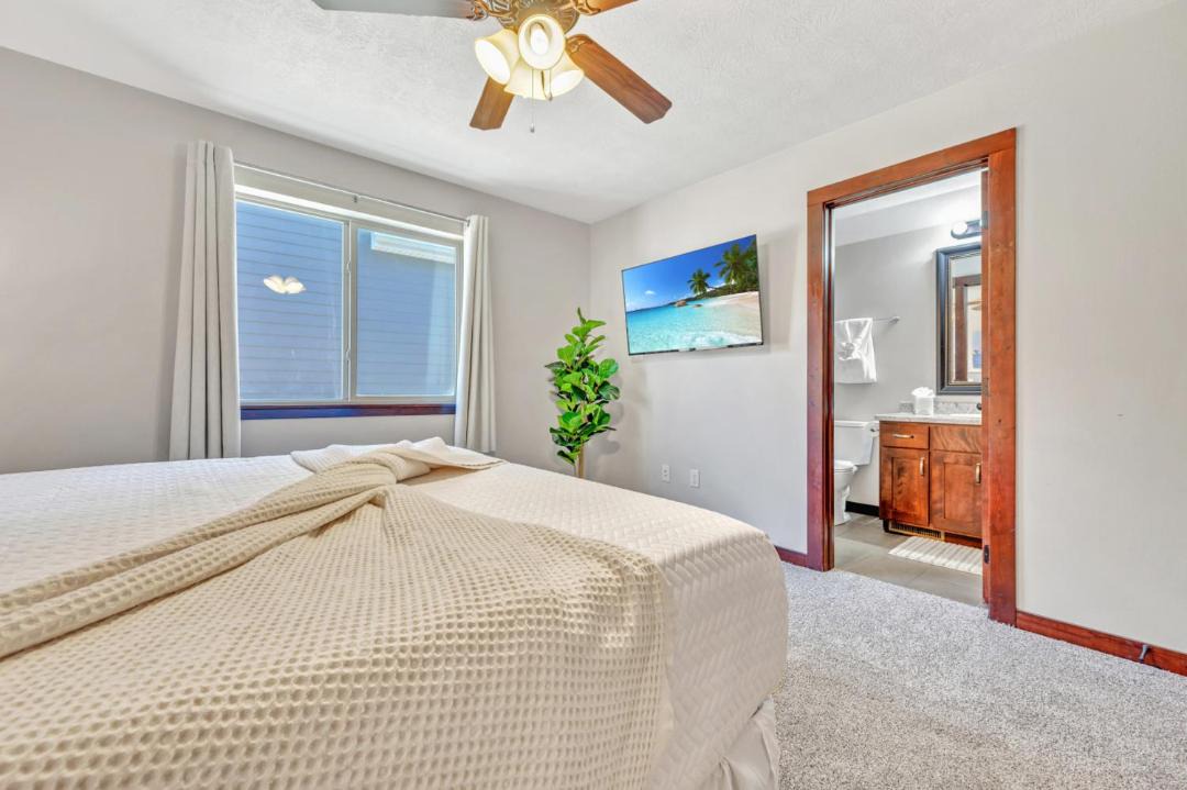 Photo of Bedroom in Spirit Lake