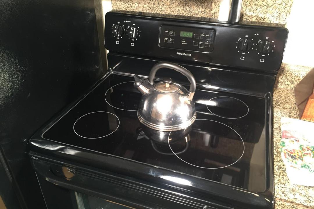 Photo of Kitchen in Four O'Clock